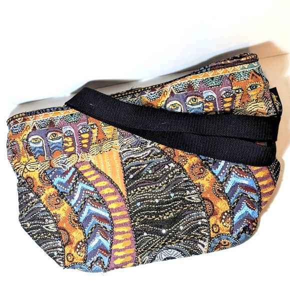 Laurel Birch Hobo Cat Tapestry Shoulder Strap Purse - Picture 4 of 14